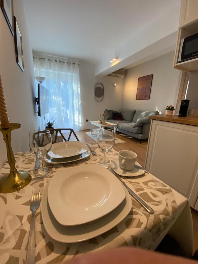Apartments Fantasia プーラ エクステリア 写真