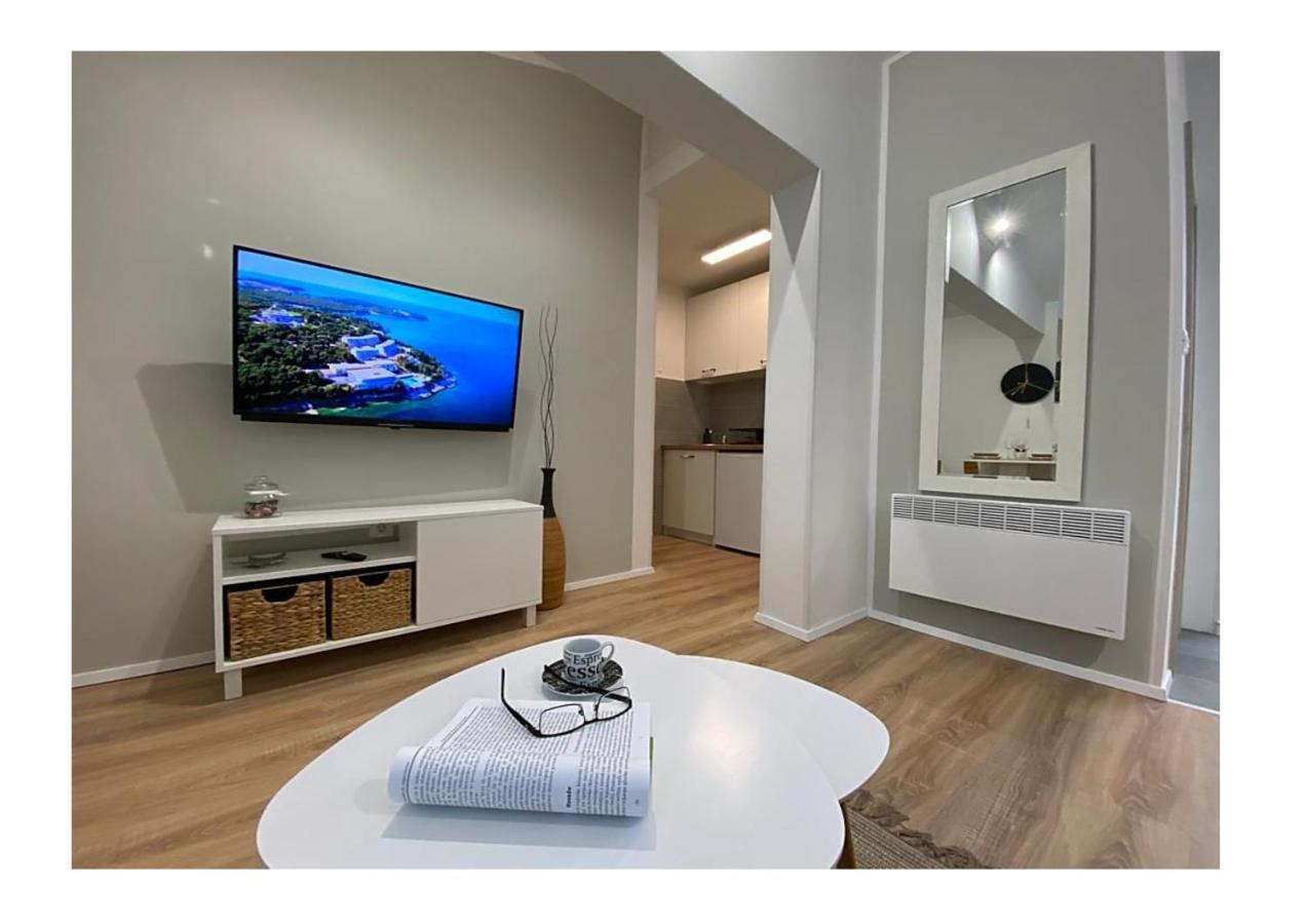 Apartments Fantasia プーラ エクステリア 写真